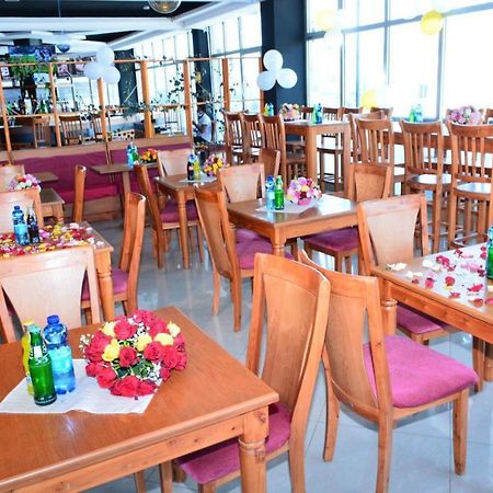 Bruhway Hotel Addis Ababa Exterior foto