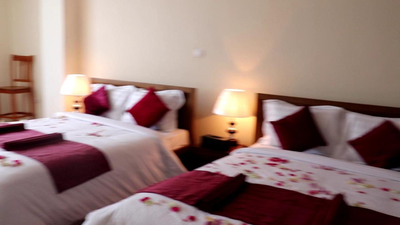 Bruhway Hotel Addis Ababa Exterior foto