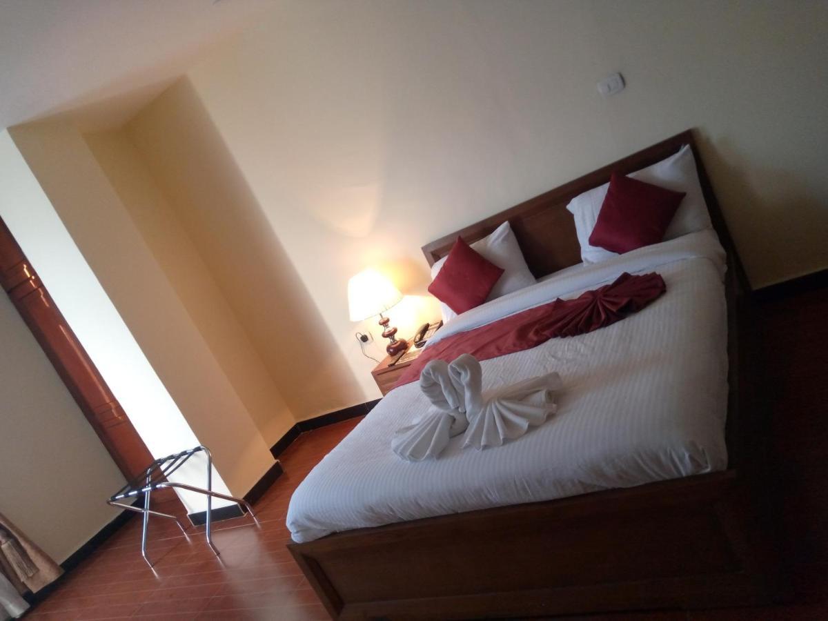 Bruhway Hotel Addis Ababa Exterior foto