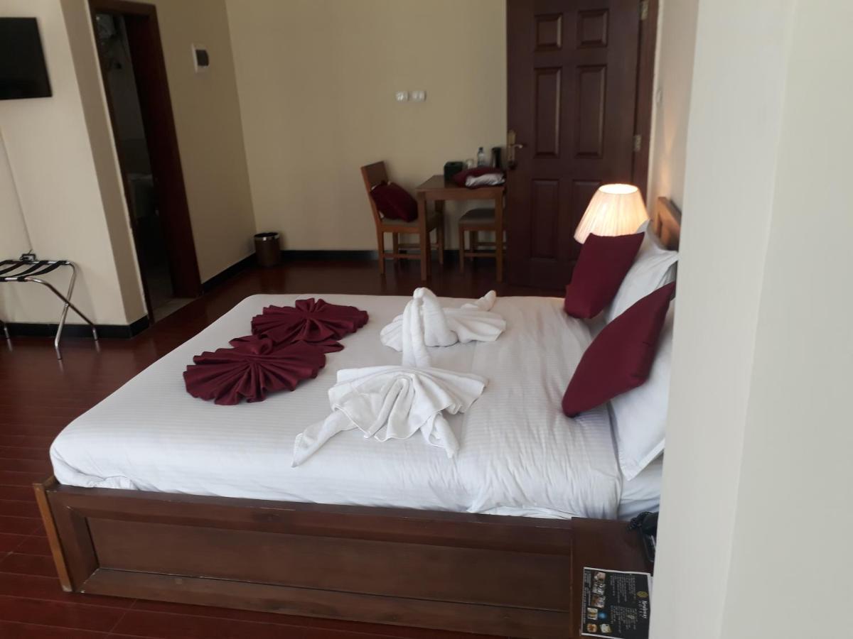 Bruhway Hotel Addis Ababa Exterior foto