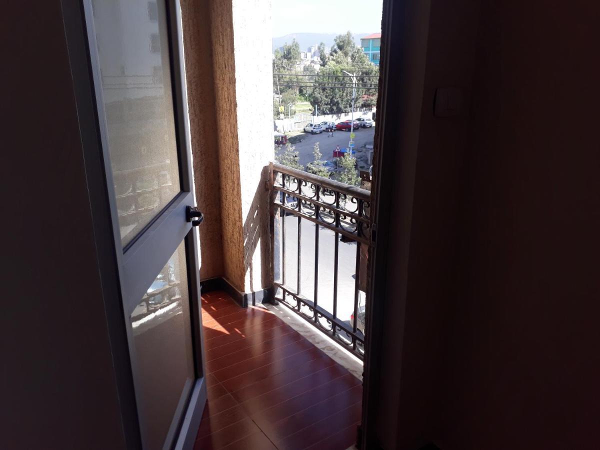 Bruhway Hotel Addis Ababa Exterior foto