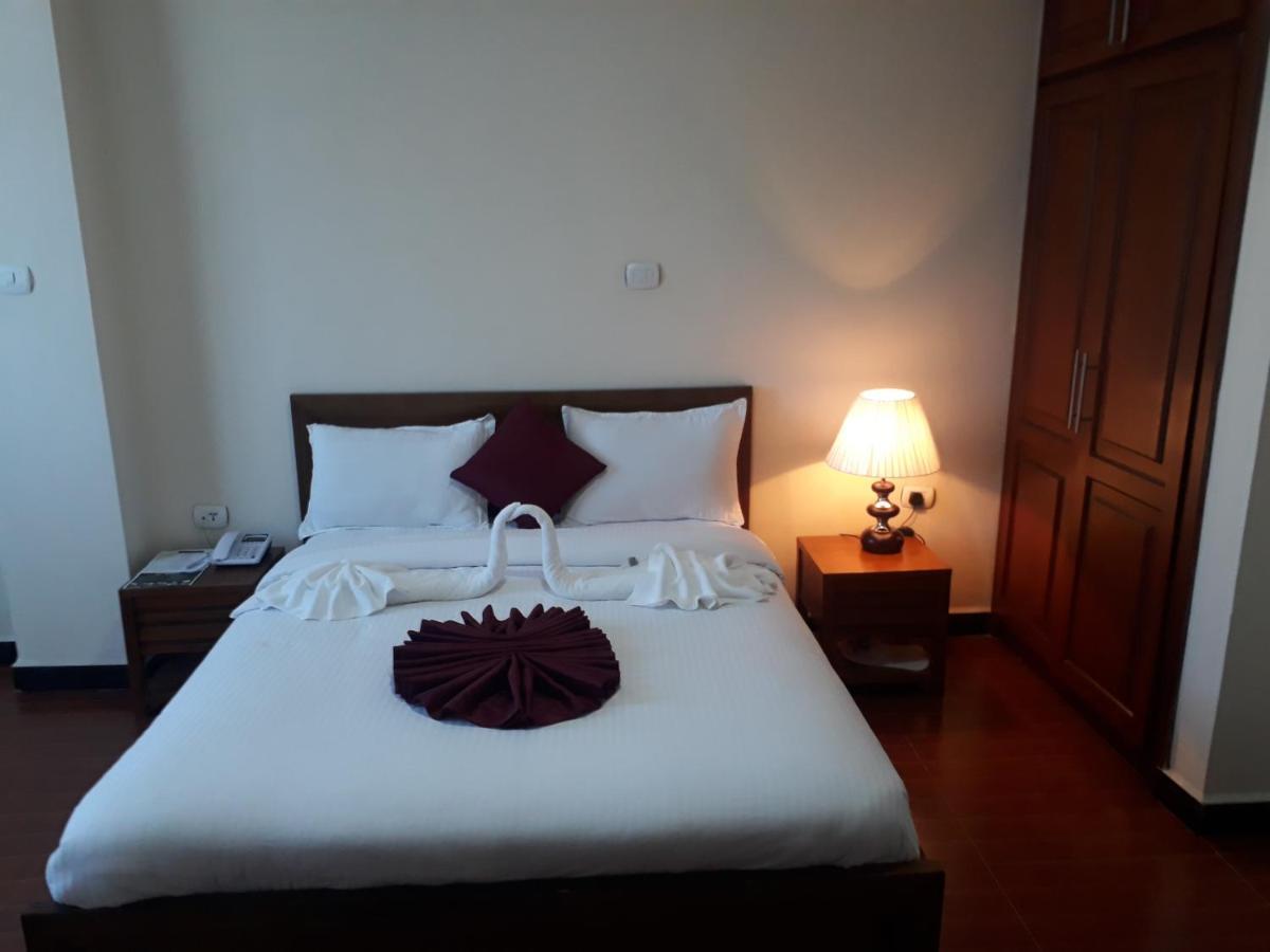 Bruhway Hotel Addis Ababa Exterior foto