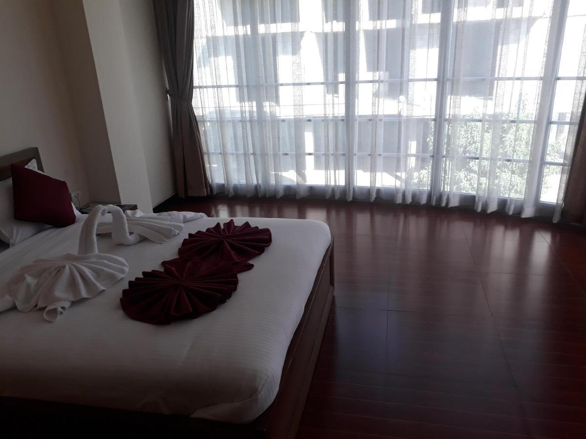 Bruhway Hotel Addis Ababa Exterior foto