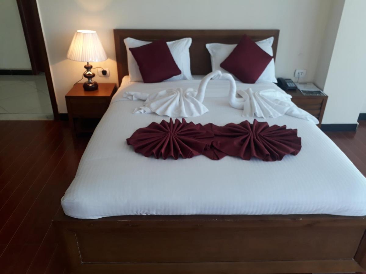 Bruhway Hotel Addis Ababa Exterior foto