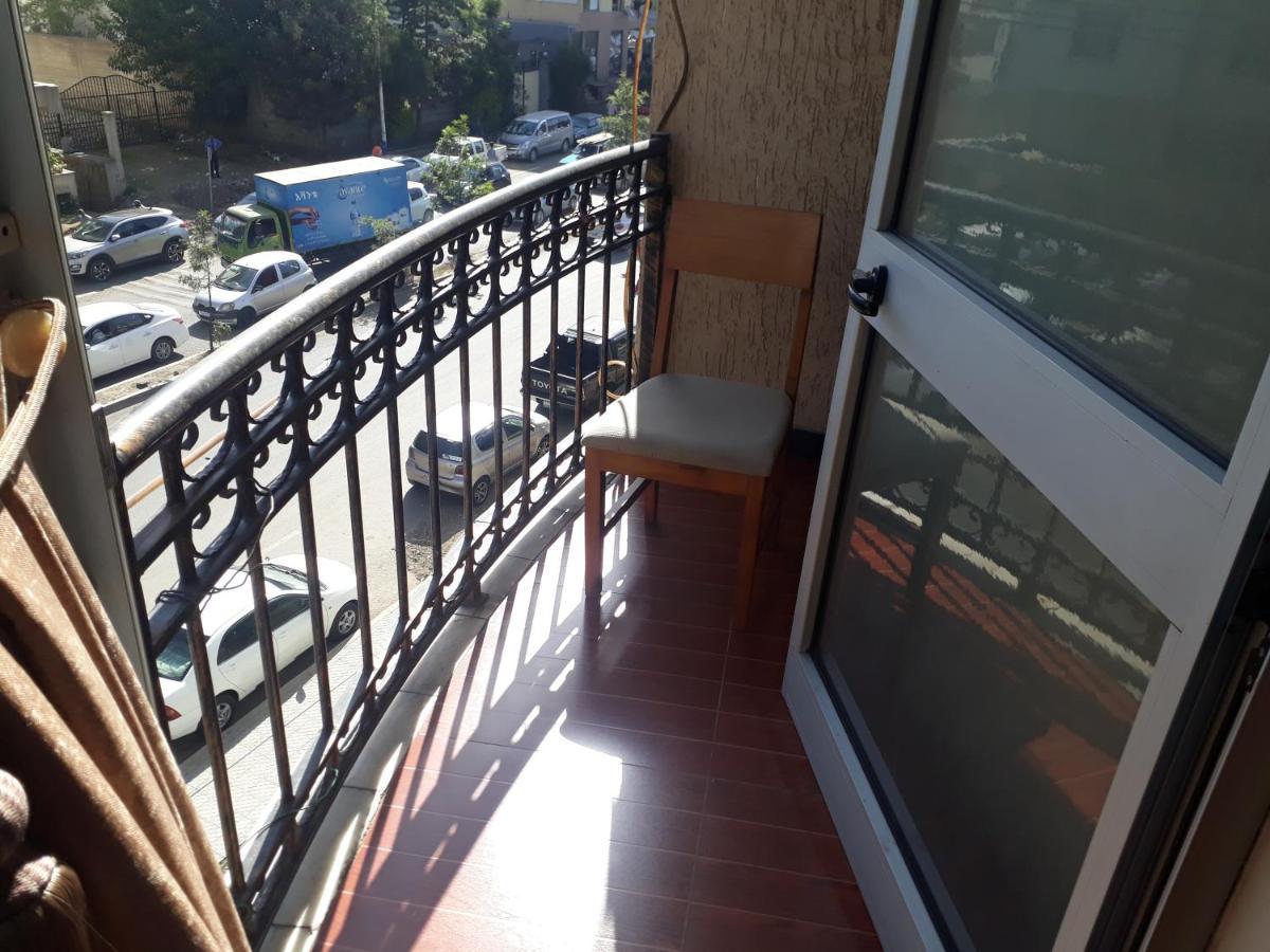 Bruhway Hotel Addis Ababa Exterior foto