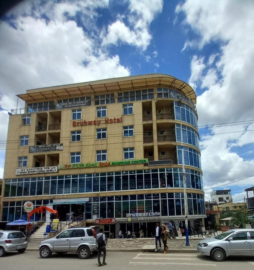 Bruhway Hotel Addis Ababa Exterior foto